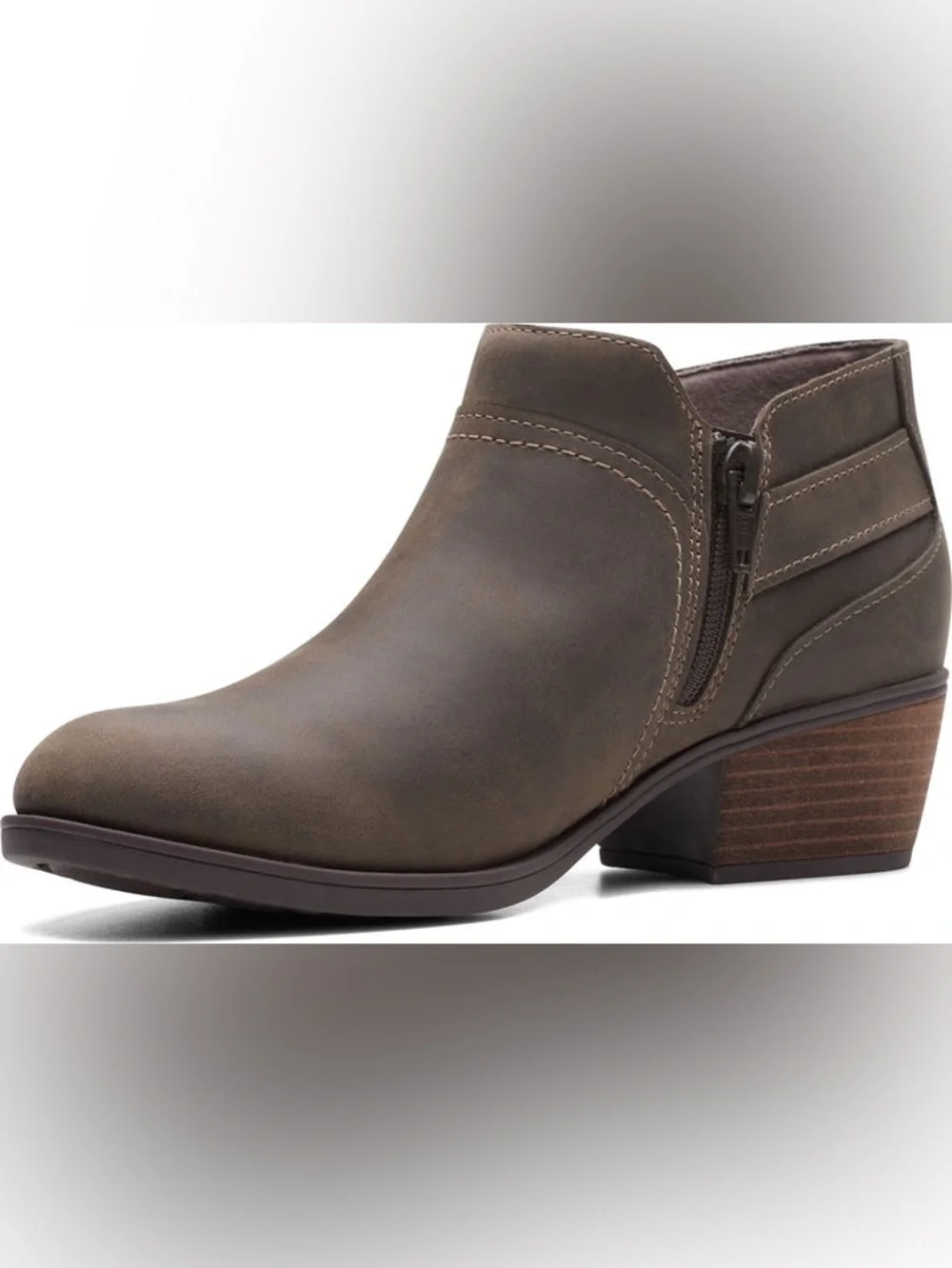 Clarks Women's Charleton Grace Buckled Ankle Booties- Size 7.5M
